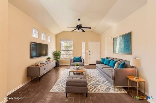 107 Creekside Villa Dr, Kyle, TX, 78640-6440 | Card Image