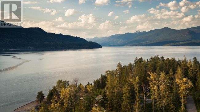 179 Kootenay Lake Rd, House other with 2 bedrooms, 2 bathrooms and 12 parking in Procter BC | Image 76