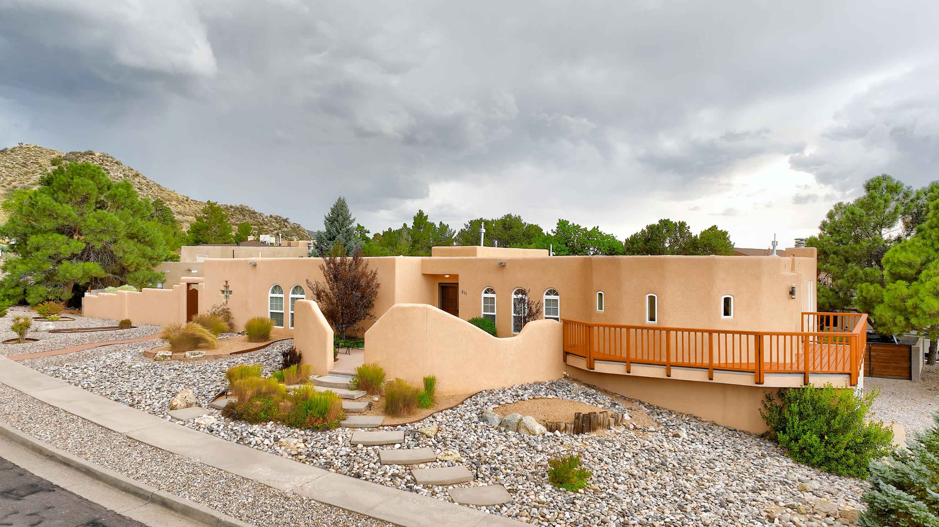 Parkside Dr, Albuquerque, NM 87123