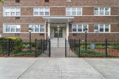apt-2a-154 Bowers St, Jersey City, NJ, 07307-2937 | Card Image