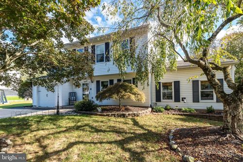 1877 Brook Ln, JAMISON, PA, 18929-1307 | Card Image