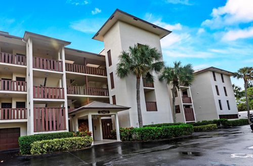 apt-204a-160 Se Saint Lucie Blvd, Stuart, FL, 34996-4724 | Card Image