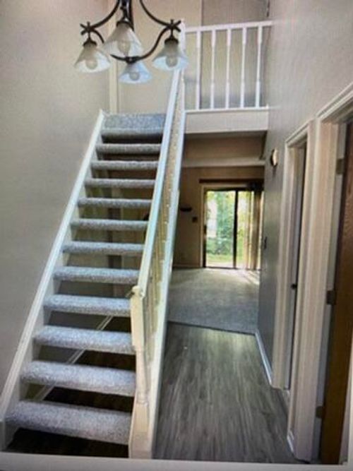 34 Spring Pl, Highland Heights, KY, 41076-1866 | Card Image
