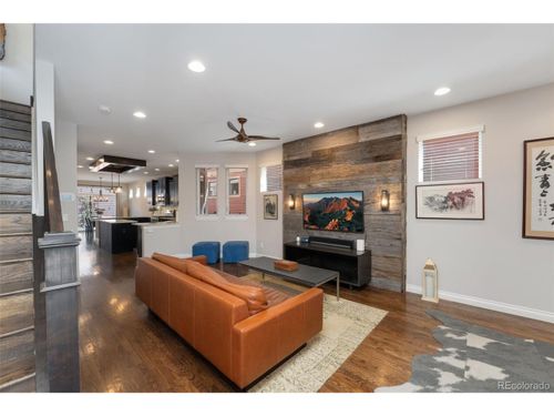 2222 N Washington St, Denver, CO, 80205-3224 | Card Image