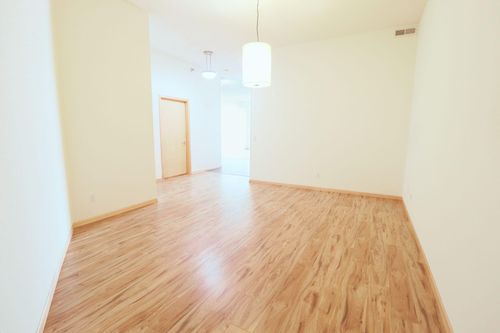 apt-320-2650 University Ave W, Saint Paul, MN, 55114-1927 | Card Image