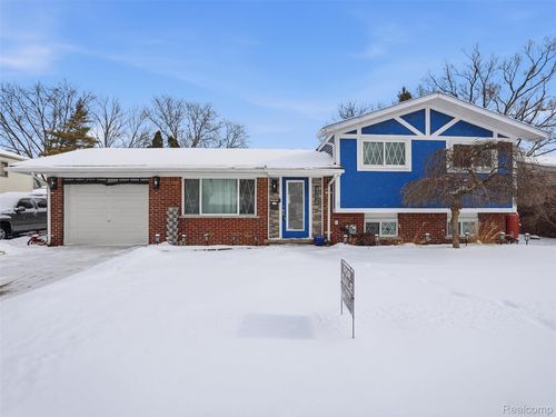 43638 Bockley Dr, Sterling Heights, MI, 48313-1712 | Card Image