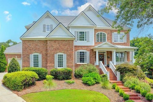 4825 Meadow Park Ln, Suwanee, GA, 30024-7325 | Card Image