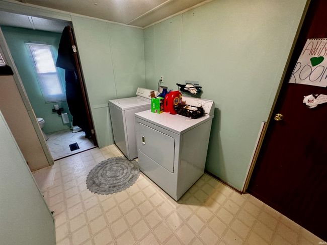 12630 E Shady Mdws, House other with 3 bedrooms, 2 bathrooms and null parking in Solsberry IN | Image 8