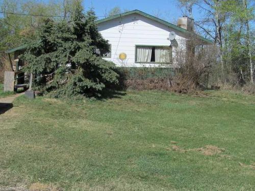 104021 Hwy 722, Beaverlodge, AB, T0H0C0 | Card Image