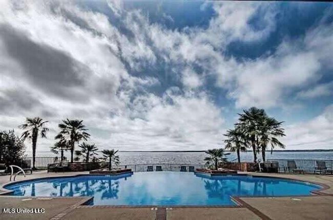 Point Clear pool & reservoir | Image 41