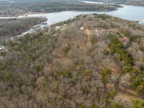 000 Century Ln, Lampe, MO, 65681 | Card Image