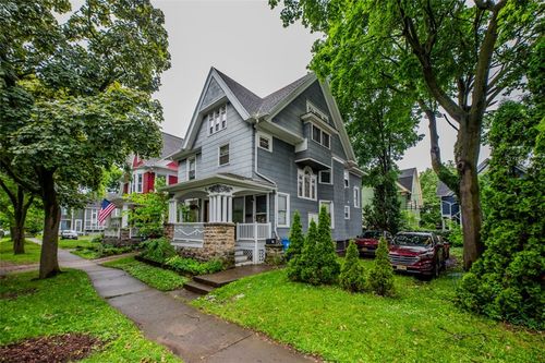 39 Oxford St, Rochester, NY, 14607-1728 | Card Image