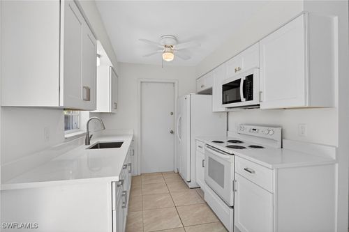 3408 Poinciana St, NAPLES, FL, 34105-2745 | Card Image