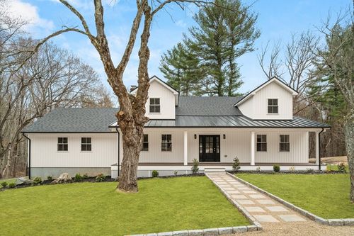 61 Meadowbrook Rd, Carlisle, MA, 01741-1115 | Card Image