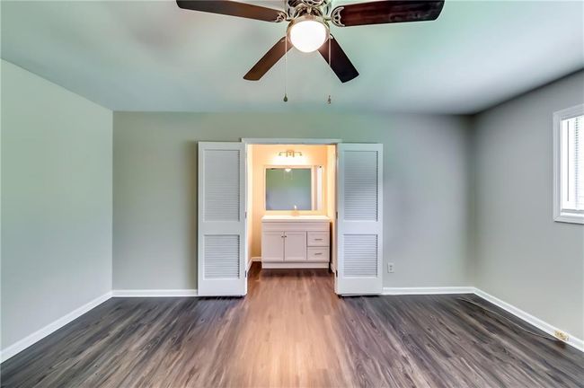 4342 Riverwood Cir, House other with 3 bedrooms, 3 bathrooms and 4 parking in Decatur GA | Image 11