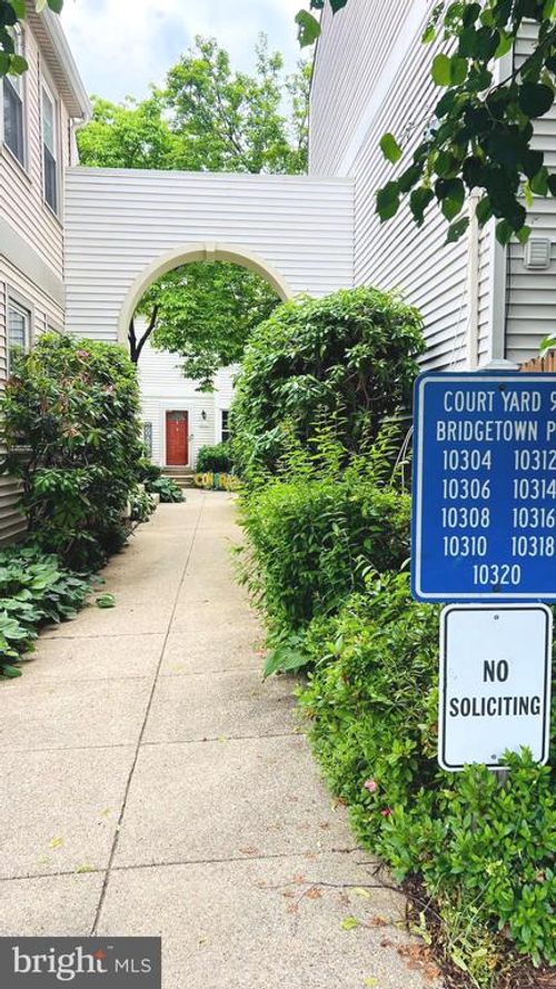 56-10310 Bridgetown Pl, BURKE, VA, 22015-2807 | Card Image