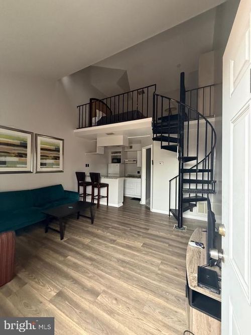 2971 Valley Ave, WINCHESTER, VA, 22601-2631 | Card Image