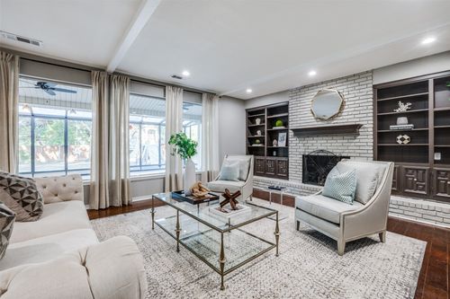 15211 Meandering Way, Dallas, TX, 75248-5203 | Card Image