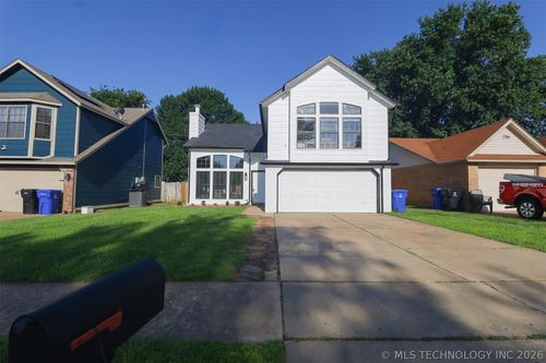 2708 Oak Pl, Broken Arrow, OK, 74012-6849 | Card Image