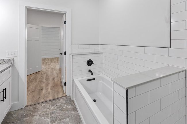 1807 Three Island Rd, Home with 3 bedrooms, 3 bathrooms and 5 parking in Walling TN | Image 40