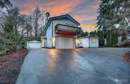 131 Inglewood Drive, Longview, WA, 98632 | Card Image