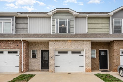 328 Fallow Cir, Clarksville, TN, 37040-2057 | Card Image