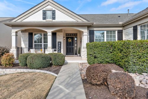 206 Armstrong Dr, Georgetown, TX, 78633-5136 | Card Image