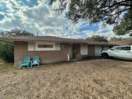 725 S 19th Street, Kingsville, TX, 78363 | Card Image