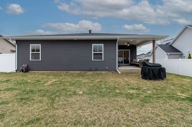 300 Raef Rd, House other with 3 bedrooms, 3 bathrooms and 3 parking in Downs IL | Image 45