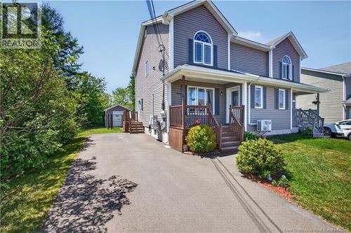 147 Bédard St, Dieppe, NB, E1A0T2 | Card Image