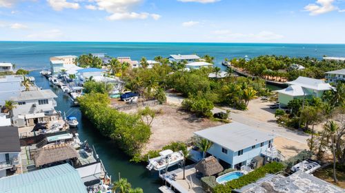 66 Seagate Blvd, Key Largo, FL, 33037-4323 | Card Image