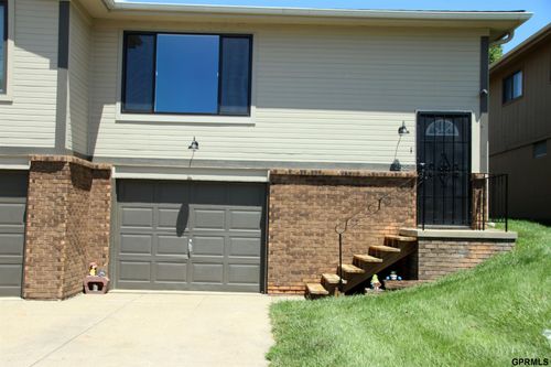 2522 Mose Ave, Bellevue, NE, 68147-2060 | Card Image