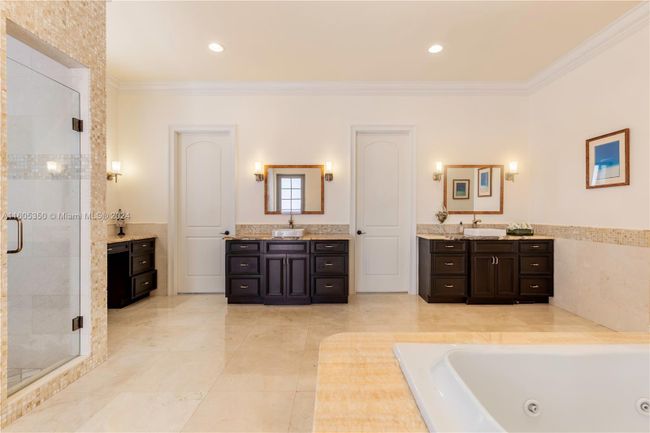 8860 Sw 112th St, House other with 7 bedrooms, 6 bathrooms and null parking in Miami FL | Image 37