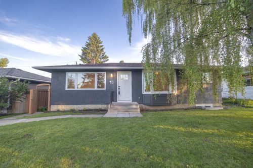 15 Hoover Place Sw, Calgary, AB, T2V3G5 | Card Image