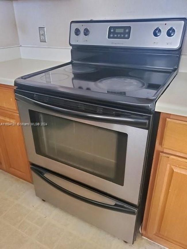 APT-104 - 4200 Thornbriar Ln, Condo with 2 bedrooms, 2 bathrooms and null parking in ORLANDO FL | Image 9