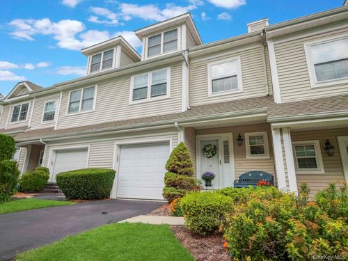 45 Underhill Dr, Pomona, NY, 10970-2668 | Card Image