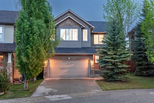 575 Evergreen Cir Sw, Calgary, AB, T2Y0C1 | Card Image