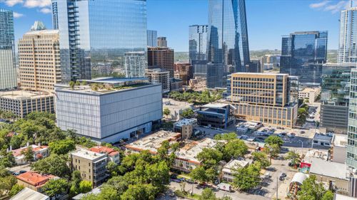 105-505 W 7th St, Austin, TX, 78701-2827 | Card Image