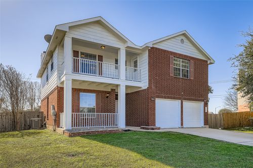 104 Mossy Rock Cv, Hutto, TX, 78634-5511 | Card Image
