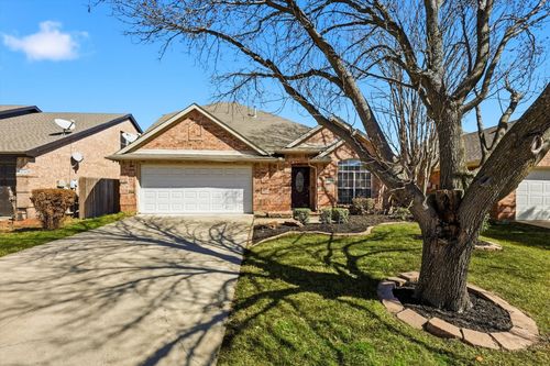 6208 Eagle Creek Dr, Flower Mound, TX, 75028-2479 | Card Image