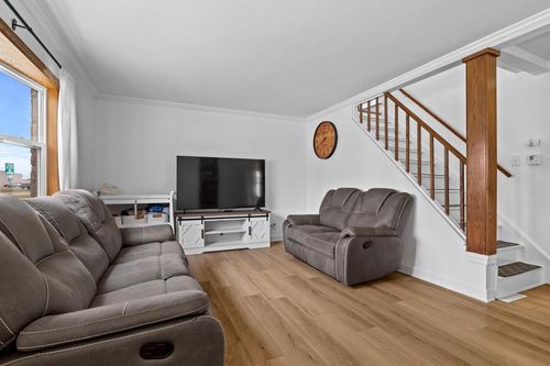 110 6th Street, Sheboygan Falls, WI, 53085 | Card Image