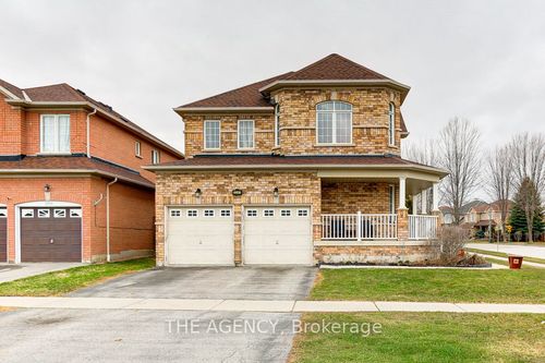 3241 Country Lane, Whitby, ON, L1P1T5 | Card Image