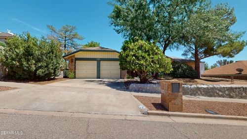 724 Cheltenham Dr, El Paso, TX, 79912-1530 | Card Image