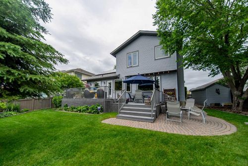 76 Sunset Cres, Okotoks, AB, T1S1P5 | Card Image