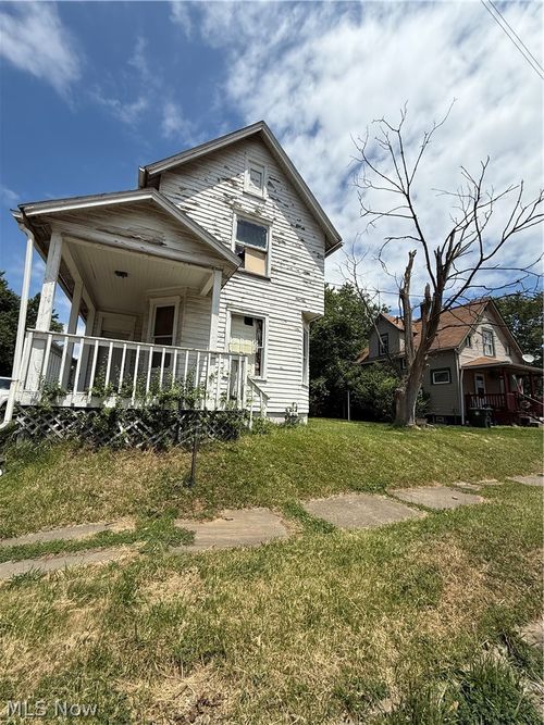 201 15th St Se, Canton, OH, 44707-3903 | Card Image