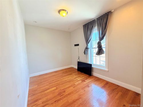 116-27 134th St, S Ozone Park, NY, 11420-2215 | Card Image