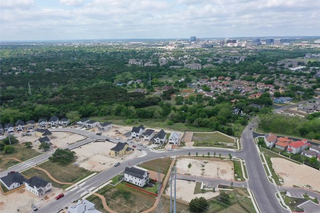 2008 Kit Cir, House other with 4 bedrooms, 3 bathrooms and 2 parking in Austin TX | Image 31