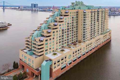 802-717 S Chris Columbus Blvd, PHILADELPHIA, PA, 19147 | Card Image