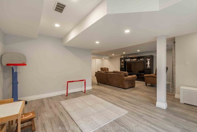 315 Telford Trail, Condo with 2 bedrooms, 4 bathrooms and 2 parking in Kemble ON | Image 30