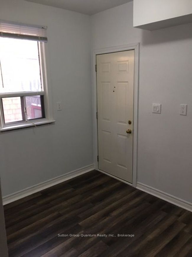 992 Montclair Ave, House other with 5 bedrooms, 3 bathrooms and 2 parking in Hamilton ON | Image 33